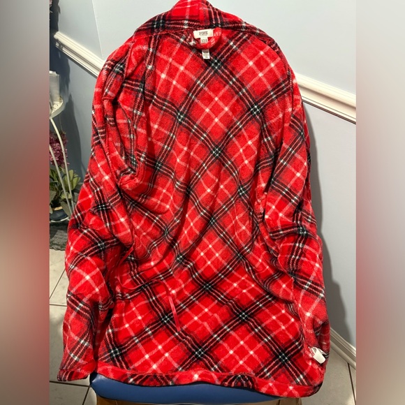 NWOT PINK Victoria’s Secret red plaid fluffy robe, Size XL/XXL - Picture 9 of 15